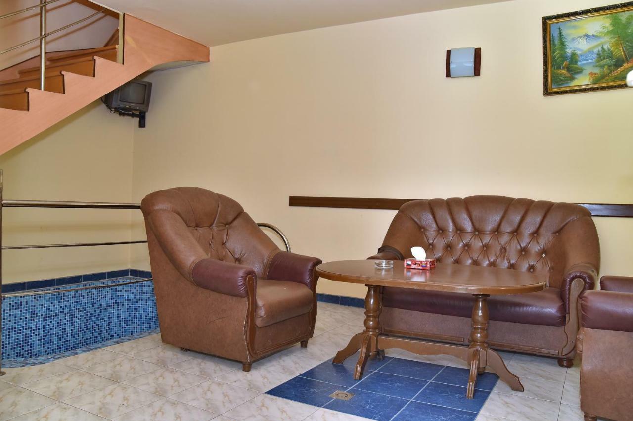 Zvartnots Ojakh Hotel Ереван Екстериор снимка